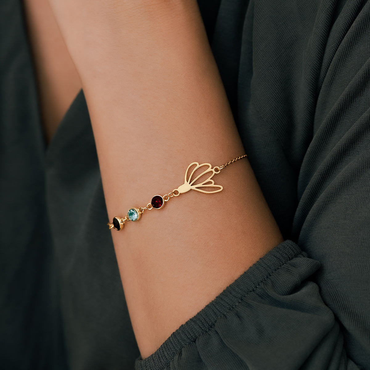 Personalized Birth Flower & Birthstones Bracelet February Iris